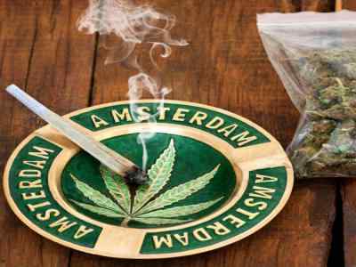 coffeeshop_tour_amsterdam_joint_astray